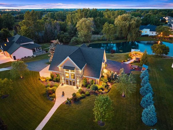 5107 ACHATES COURT, De Pere, WI 54115