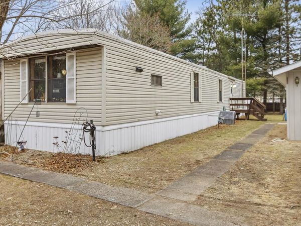 226 E LOHRVILLE AVENUE, Redgranite, WI 54970