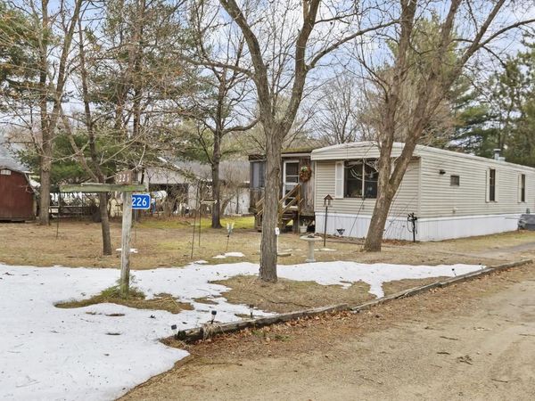 226 E LOHRVILLE AVENUE, Redgranite, WI 54970
