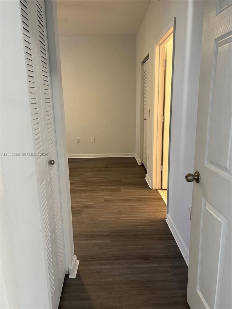 1919 Van Buren St , Unit 818A, Hollywood, FL 33020 Photo