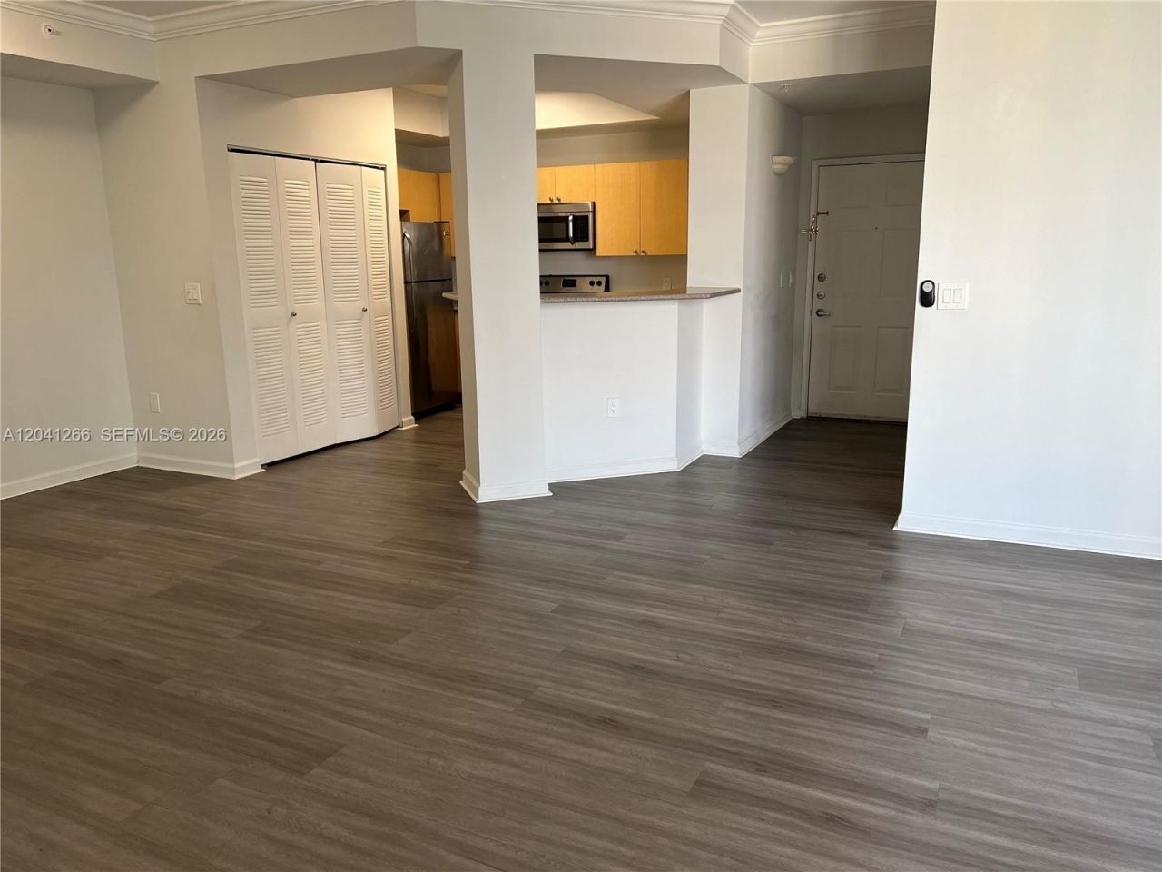 1919 Van Buren St , Unit 818A, Hollywood, FL 33020 Photo