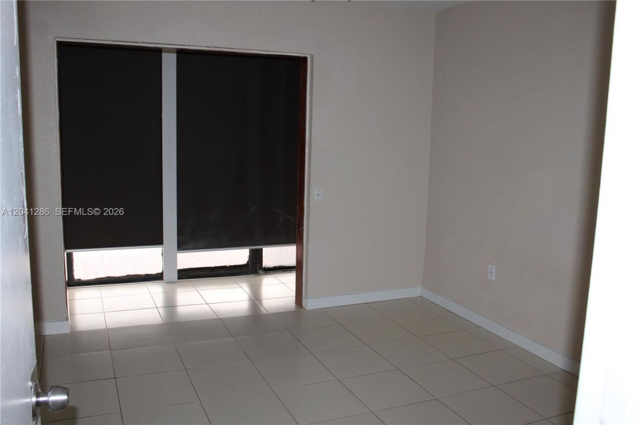 5446 W 26th Ave, Unit C-20, Hialeah, FL 33016 Photo