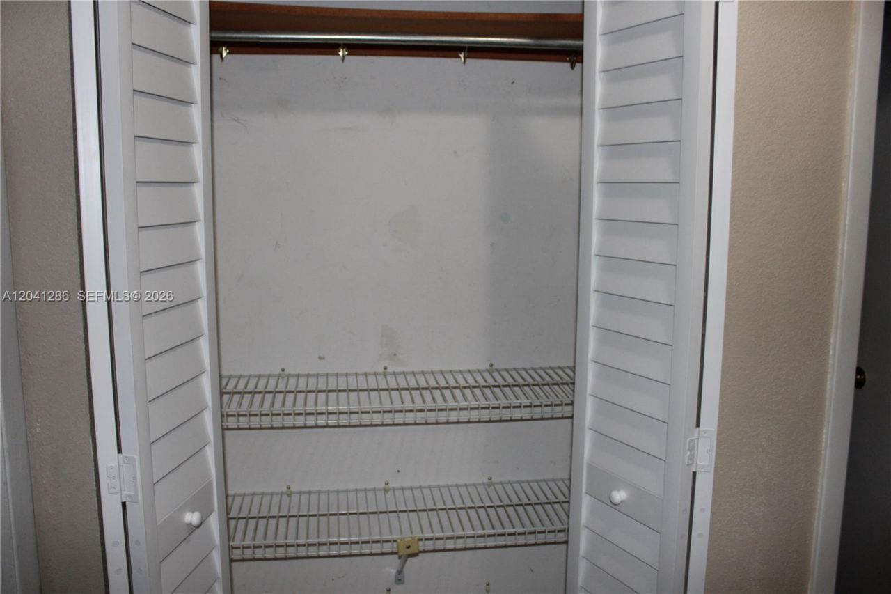 5446 W 26th Ave, Unit C-20, Hialeah, FL 33016 Photo