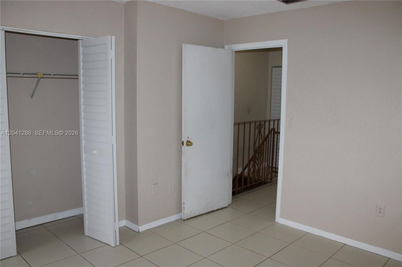 5446 W 26th Ave, Unit C-20, Hialeah, FL 33016 Photo
