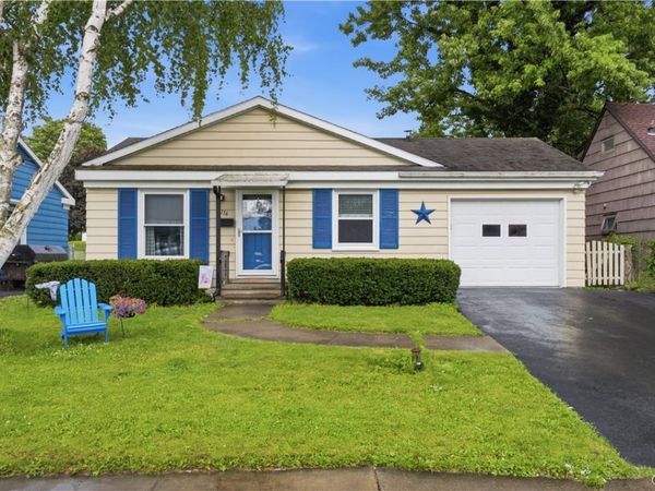 116 Schrouder Street , East Syracuse, NY 13057