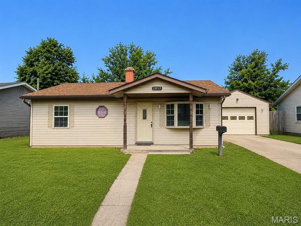 2817 Birch Avenue , Granite City, IL 62040
