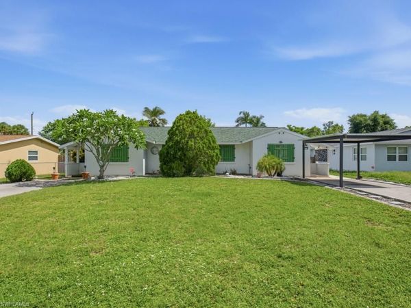 3577 Hibiscus AVE , NAPLES, FL 34104
