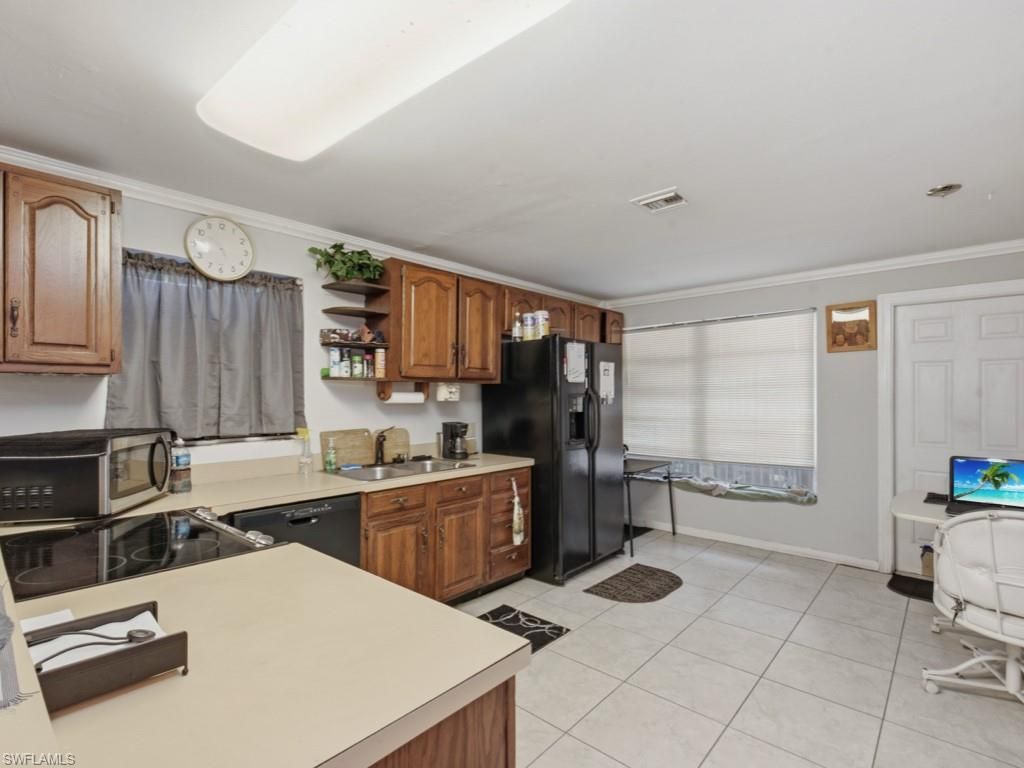 3577 Hibiscus Ave, Naples, FL 34104 Photo