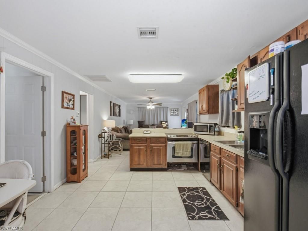 3577 Hibiscus Ave, Naples, FL 34104 Photo