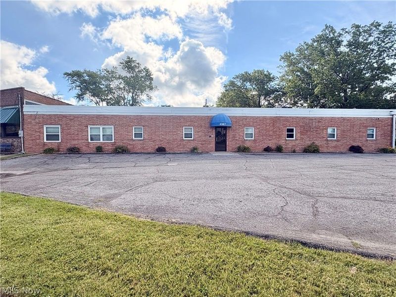 4367 Rocky River Drive, Cleveland, OH 44135 Photo 2