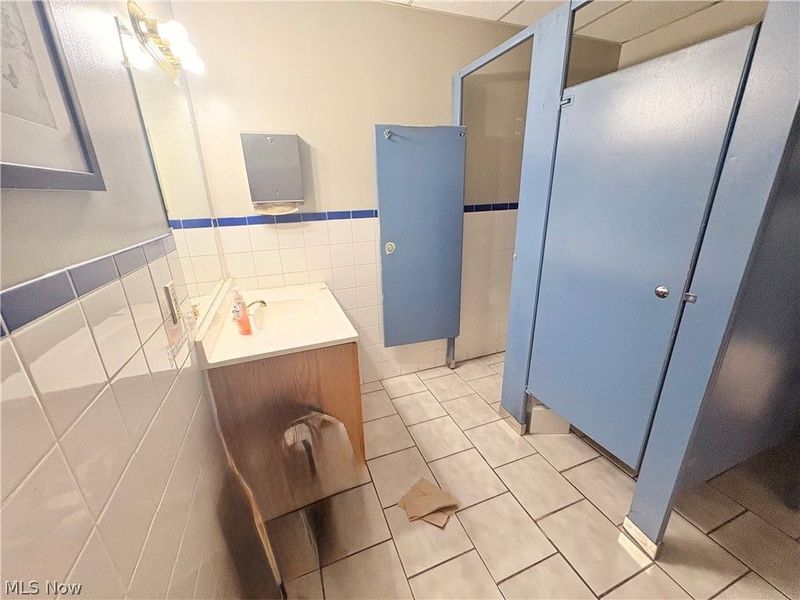 4367 Rocky River Drive, Cleveland, OH 44135 Photo 21