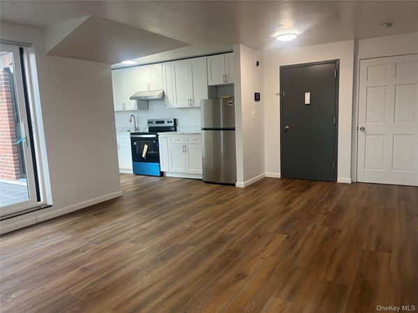 3920 214th Place, Unit 4B, Bayside, NY 11361
