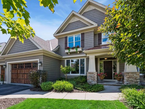 6656 Pointe Lake Lucy, Chanhassen, MN 55317