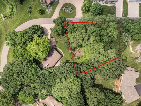3122 Blackheath Drive, Saint Cloud, MN 56301
