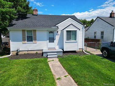 19192 Negaunee, Redford Twp, MI 48240