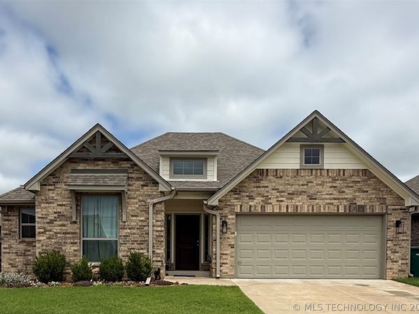 5109 S Walnut Creek Drive , Sand Springs, OK 74063