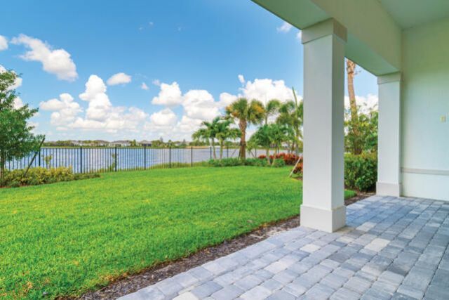 10444 Northbrook Circle, Palm Beach Gardens, FL 33412 Main Photo