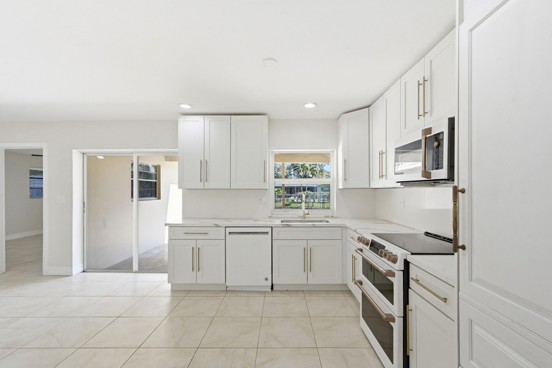 1430 NW 73rd Avenue Nw, Plantation, FL 33313 Photo