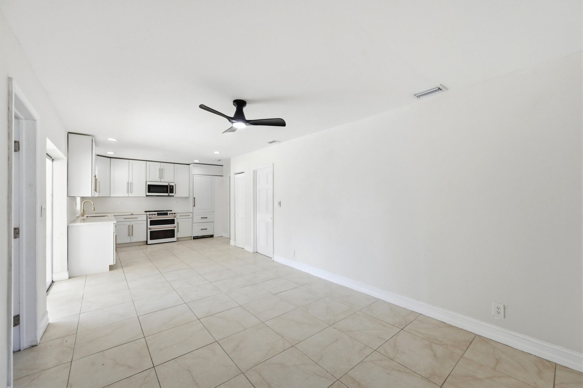 1430 NW 73rd Avenue Nw, Plantation, FL 33313 Photo