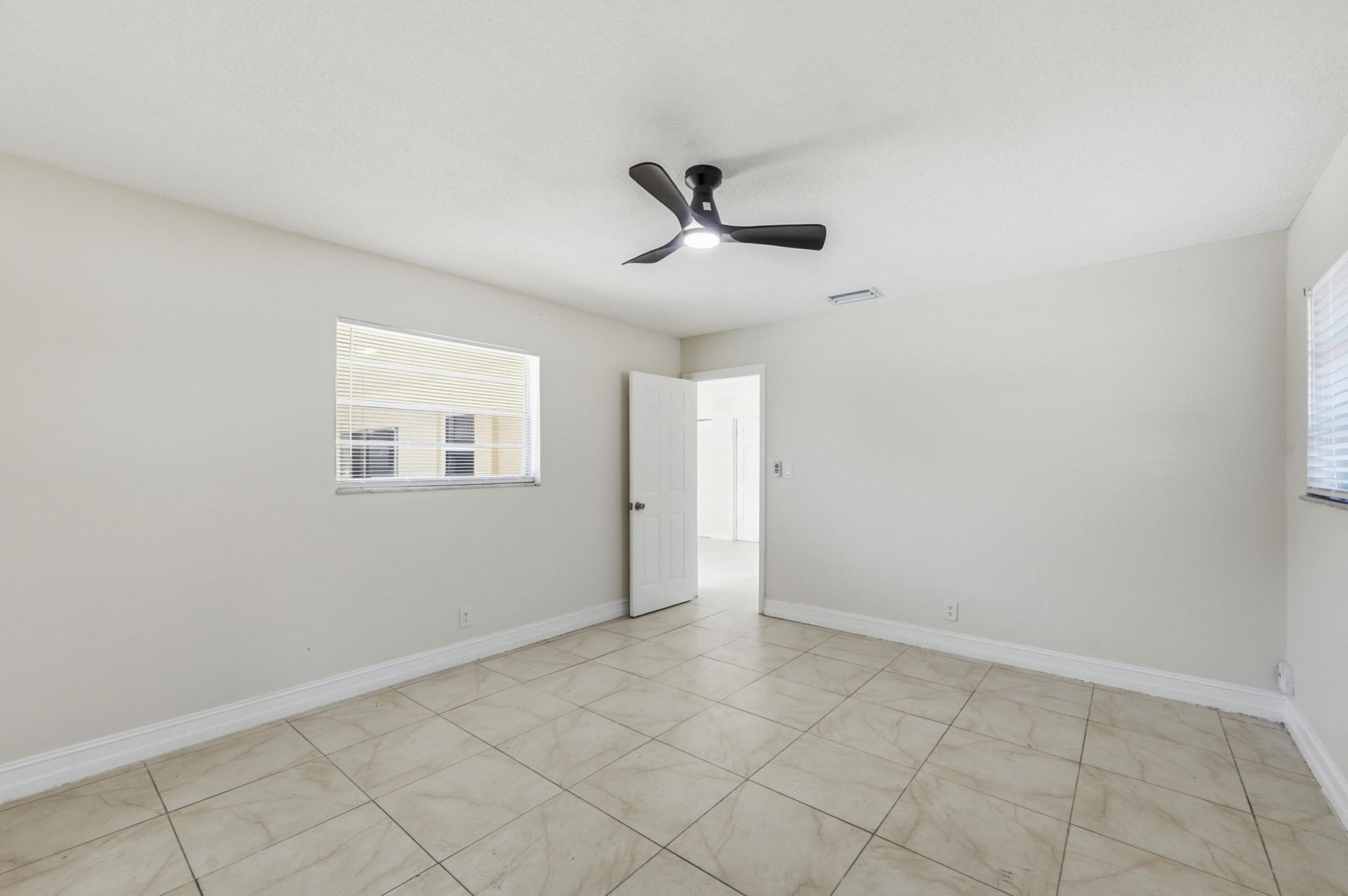 1430 NW 73rd Avenue Nw, Plantation, FL 33313 Photo