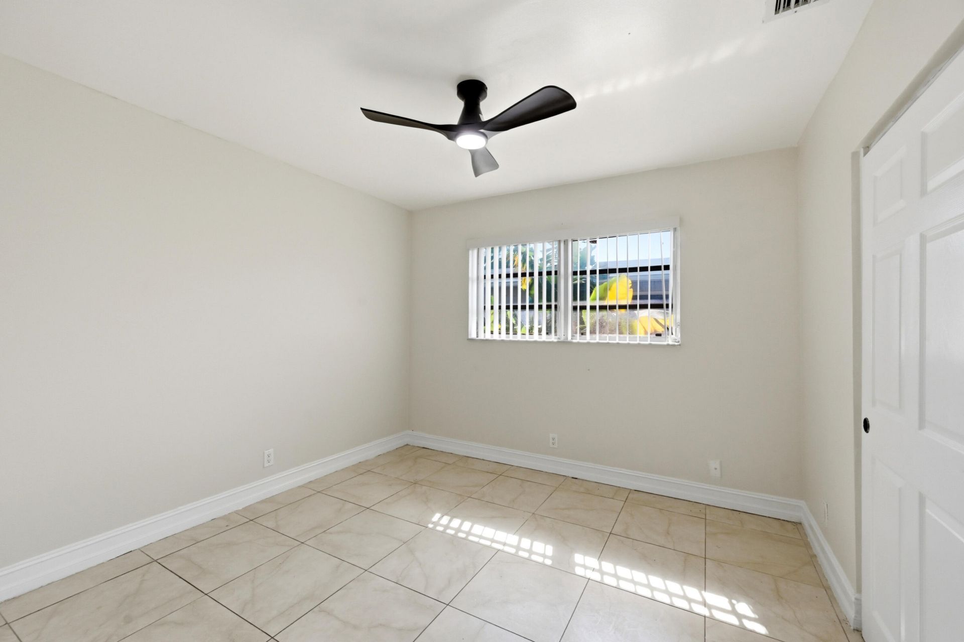 1430 NW 73rd Avenue Nw, Plantation, FL 33313 Photo