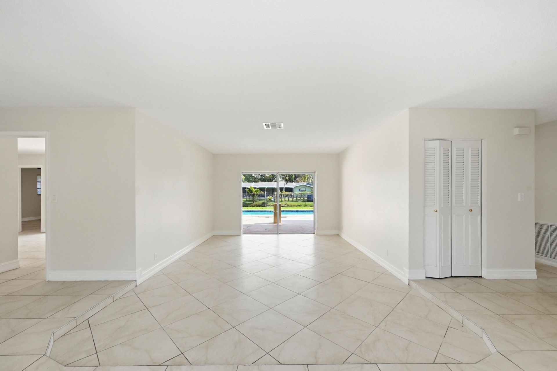 1430 NW 73rd Avenue Nw, Plantation, FL 33313 Photo