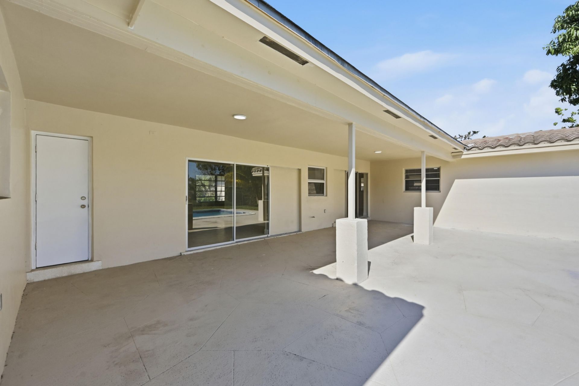 1430 NW 73rd Avenue Nw, Plantation, FL 33313 Photo