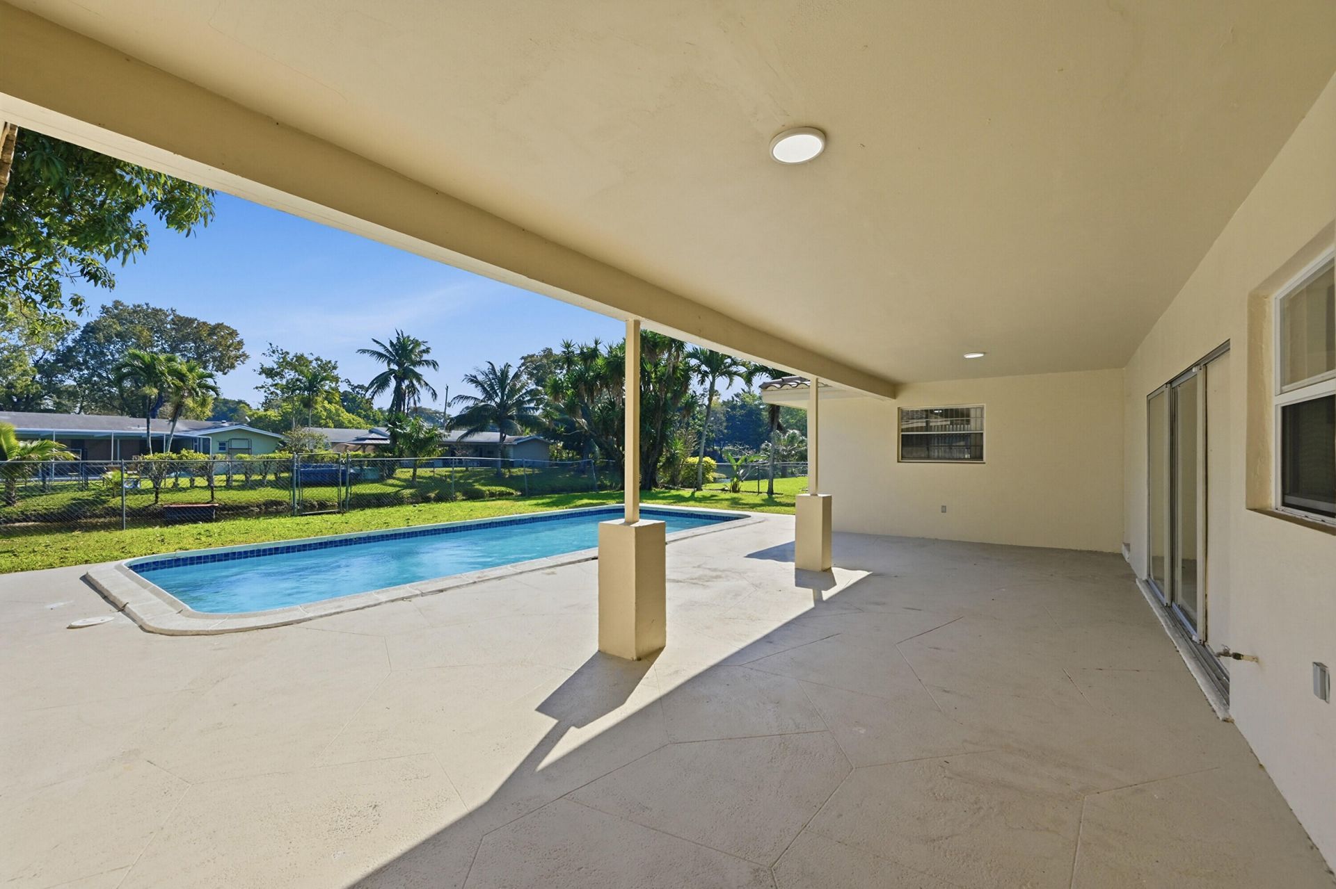 1430 NW 73rd Avenue Nw, Plantation, FL 33313 Photo