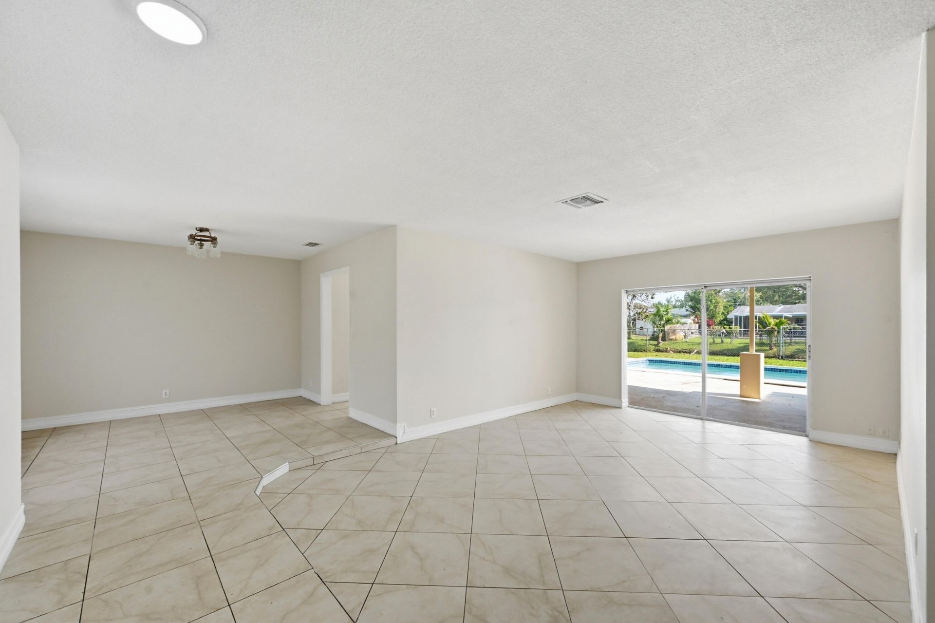 1430 NW 73rd Avenue Nw, Plantation, FL 33313 Photo