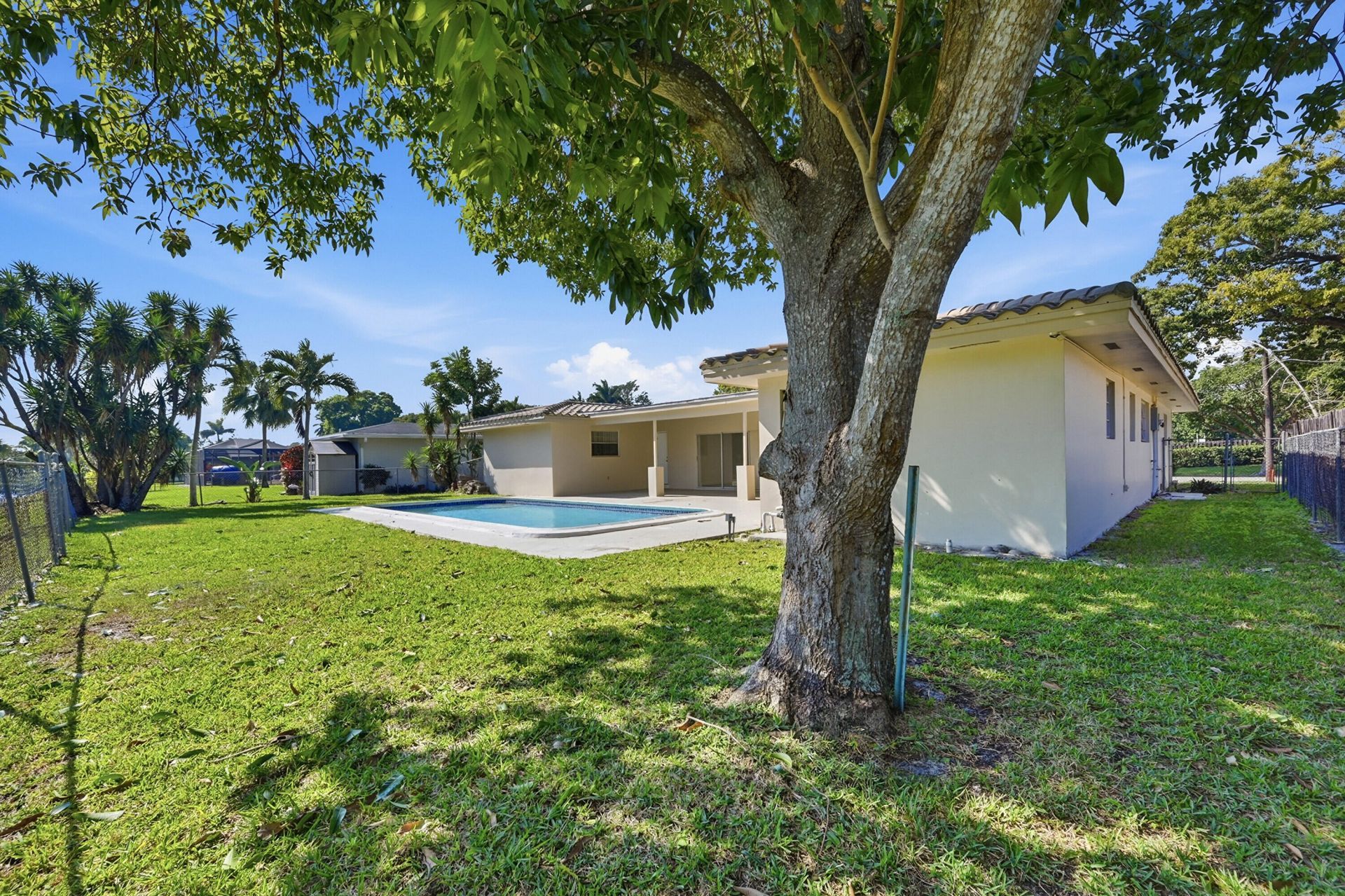 1430 NW 73rd Avenue Nw, Plantation, FL 33313 Photo