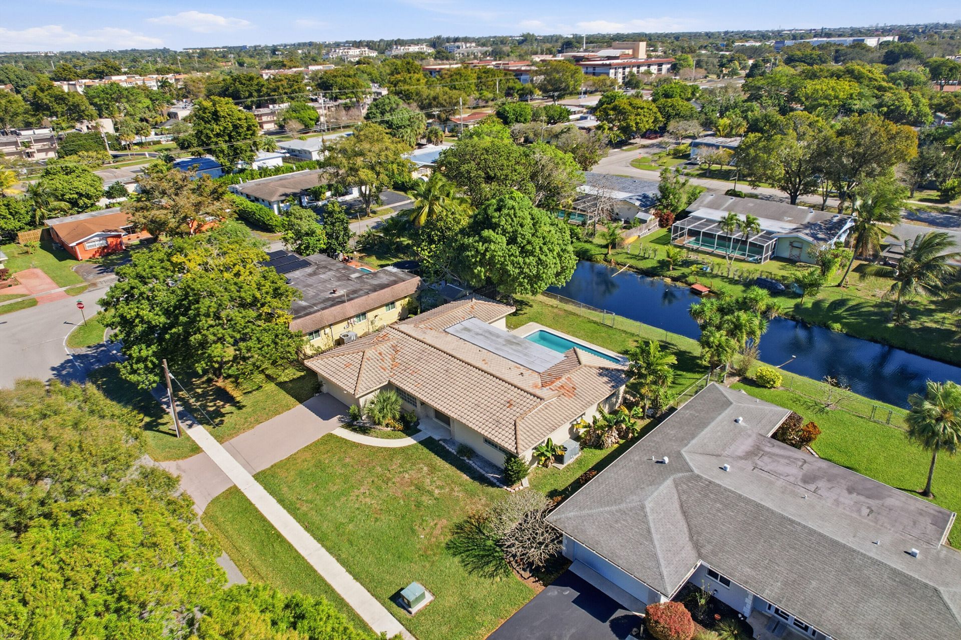 1430 NW 73rd Avenue Nw, Plantation, FL 33313 Photo