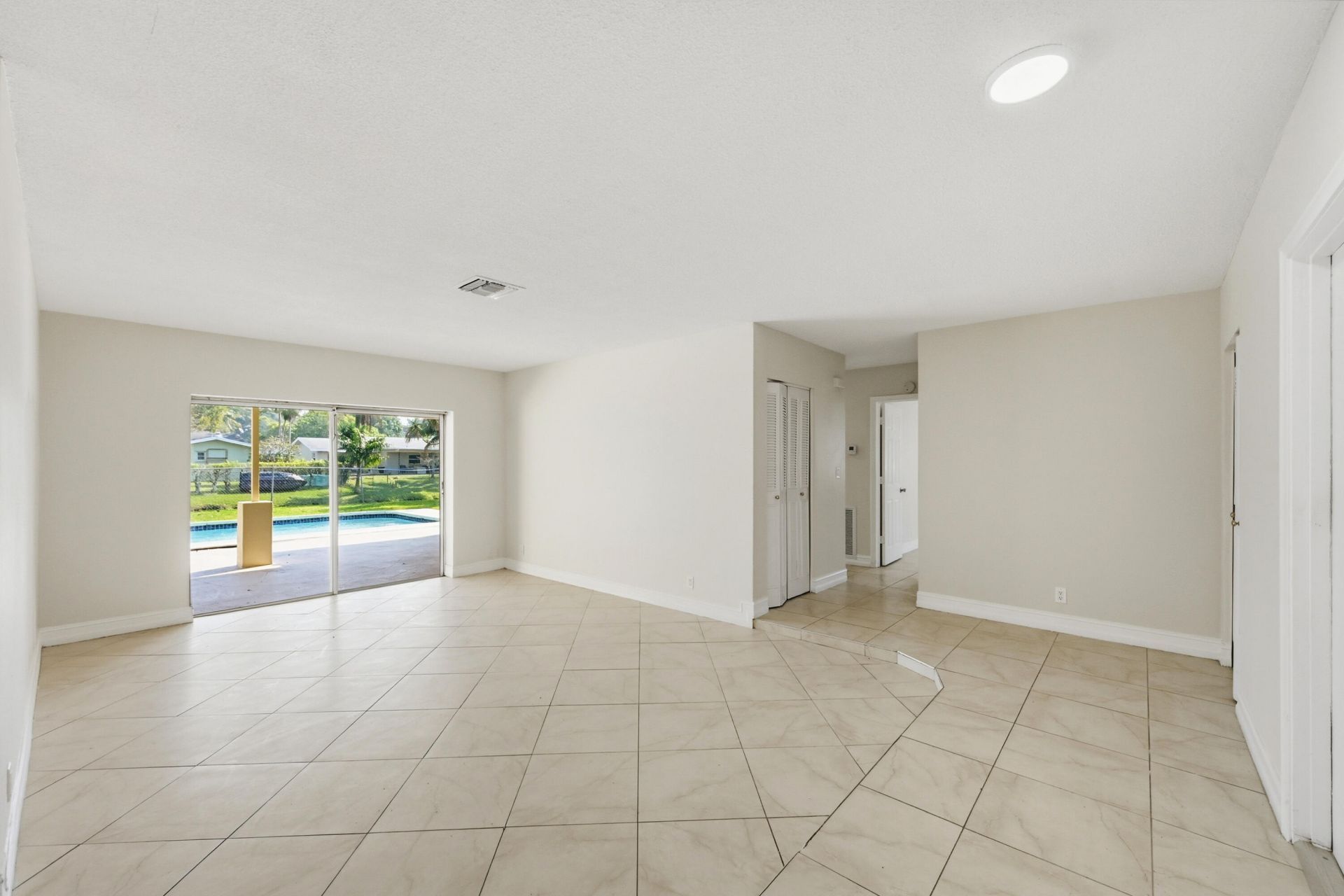 1430 NW 73rd Avenue Nw, Plantation, FL 33313 Photo
