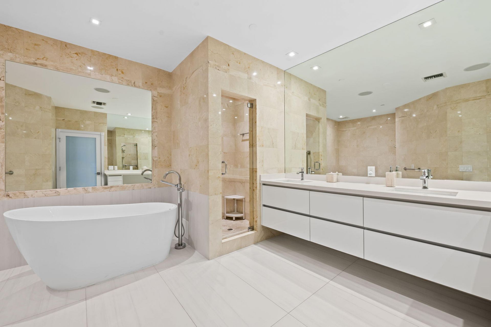 1050 Seminole Drive, Unit Phb, Fort Lauderdale, FL 33304 Photo