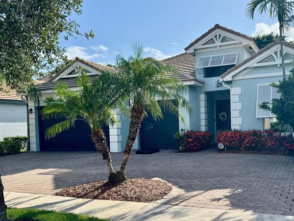 127 Palm Beach Plantation Boulevard, West Palm Beach, FL 33411