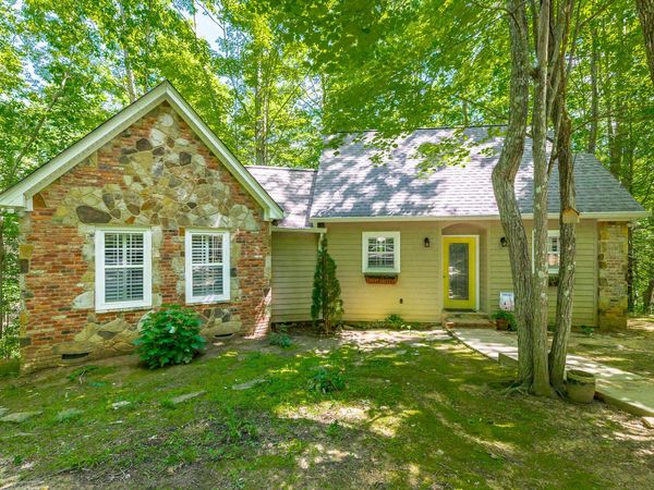 316 Brock Creek Trail, Signal Mountain, TN 37377
