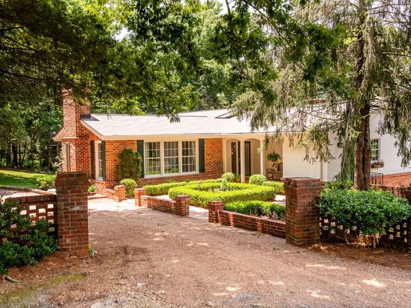1008 Fort Stephenson Terrace, Lookout Mountain, TN 37350