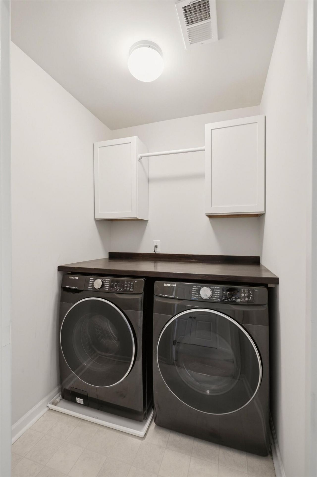 5046 White Cedar Road Photo 16