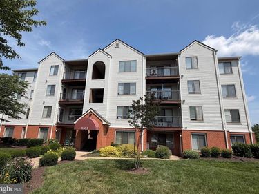 8383 BUTTRESS LANE, Unit 101, MANASSAS, VA 20110