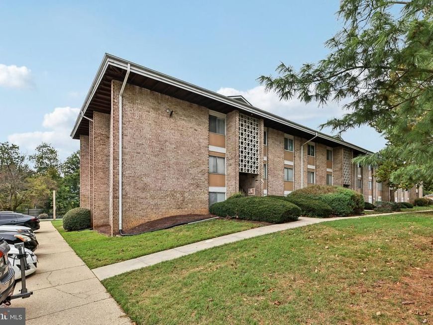 582 Wilson Bridge Drive, Unit 6783 B-2, Oxon Hill, MD 20745 Main Photo
