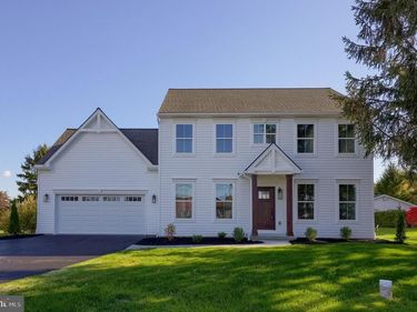 7393 YELLOW CHURCH ROAD, SEVEN VALLEYS, PA 17360