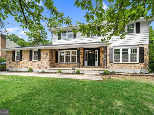 15 STONE CROP ROAD, WILMINGTON, DE 19810