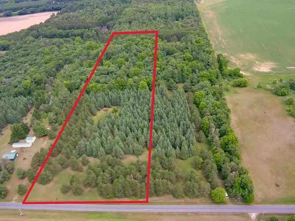 BROWN DEER DRIVE, Hancock, WI 54943