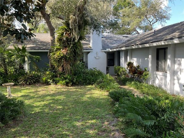 88 FREEPORT LANE , PALM COAST, FL 32137