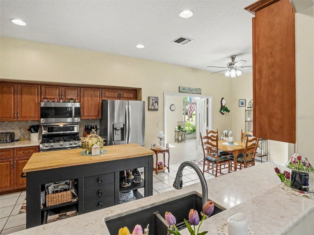 5366 Indian Ocean Loop , Tavares, FL 32778 Photo
