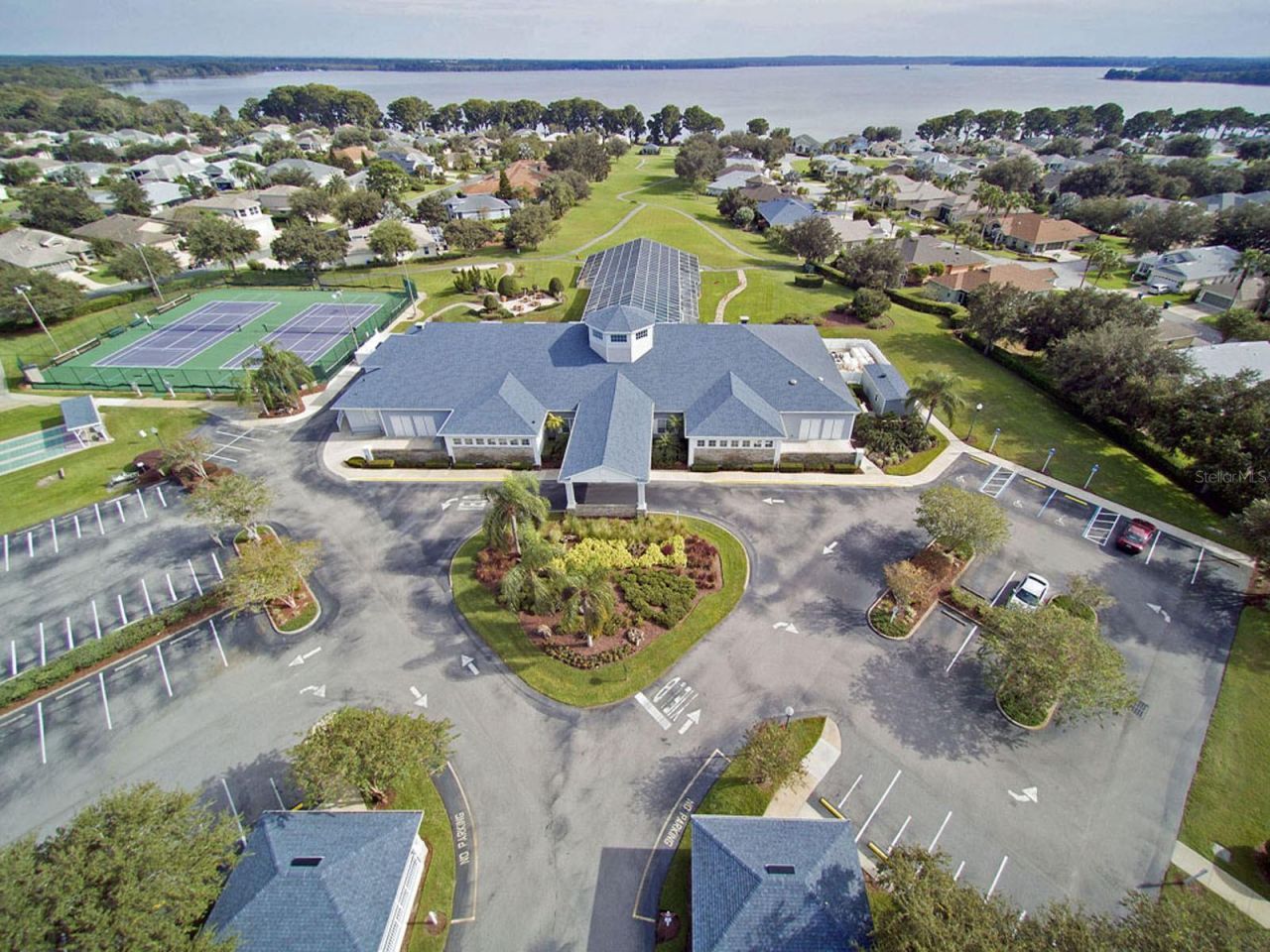 5366 Indian Ocean Loop , Tavares, FL 32778 Photo