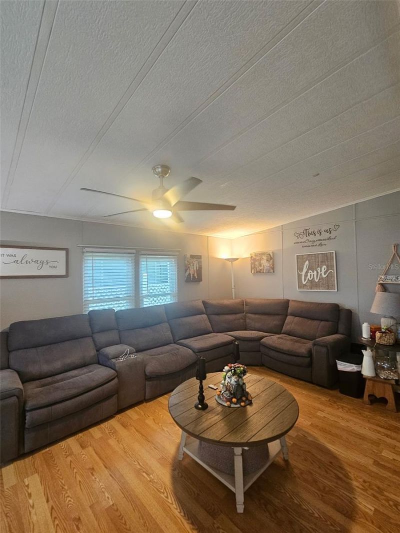 475 Papaya Circle, Sebastian, FL 32976 Photo