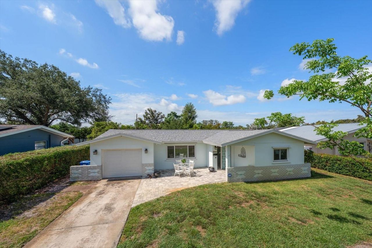 4390 20th Avenue N, Saint Petersburg, FL 33713 Photo