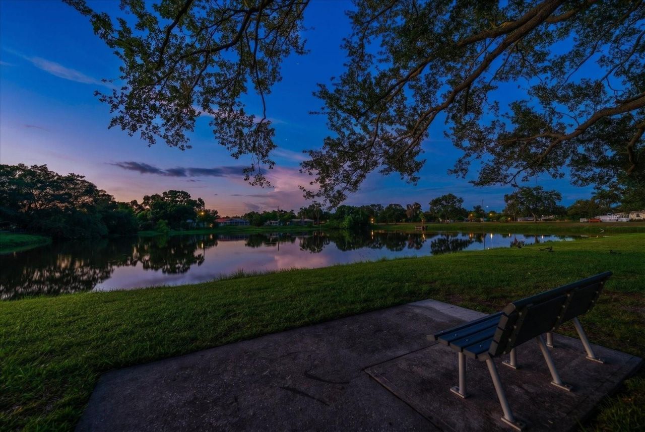 4390 20th Avenue N, Saint Petersburg, FL 33713 Photo