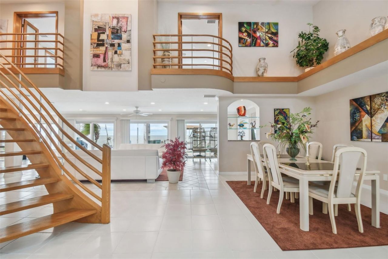 119 Carlyle Circle, Palm Harbor, FL 34683 Photo