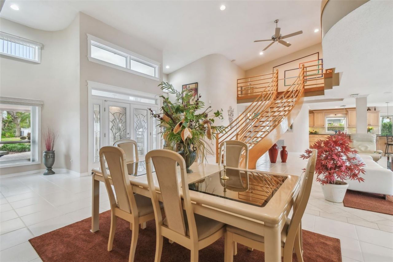 119 Carlyle Circle, Palm Harbor, FL 34683 Photo